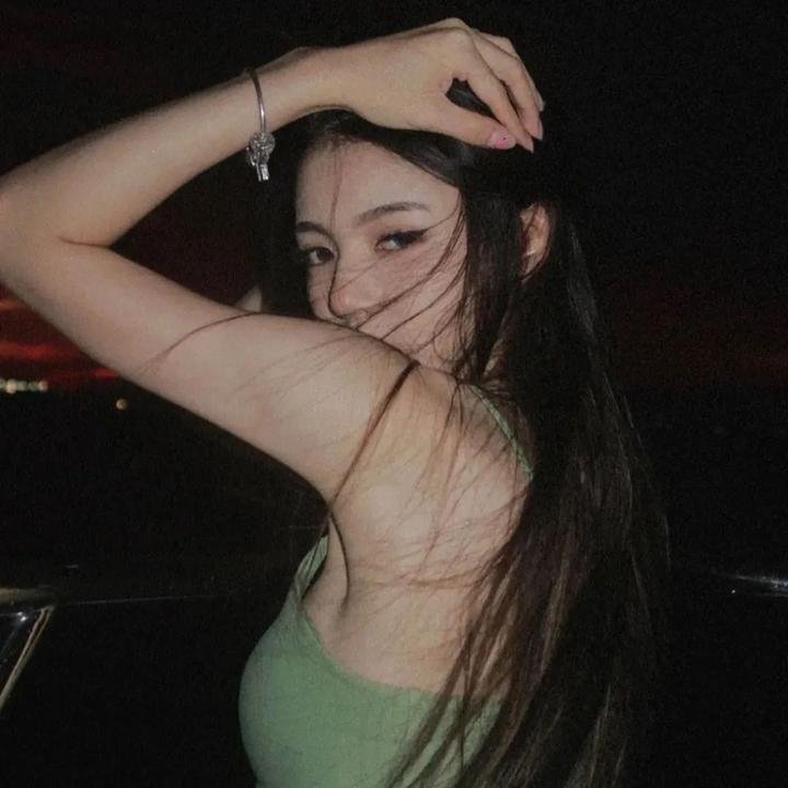 蓝色的40道阴影